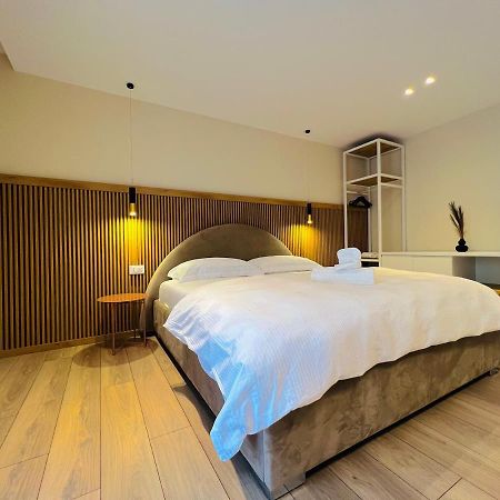 Tirana Center Hideaway Apartment Luaran gambar
