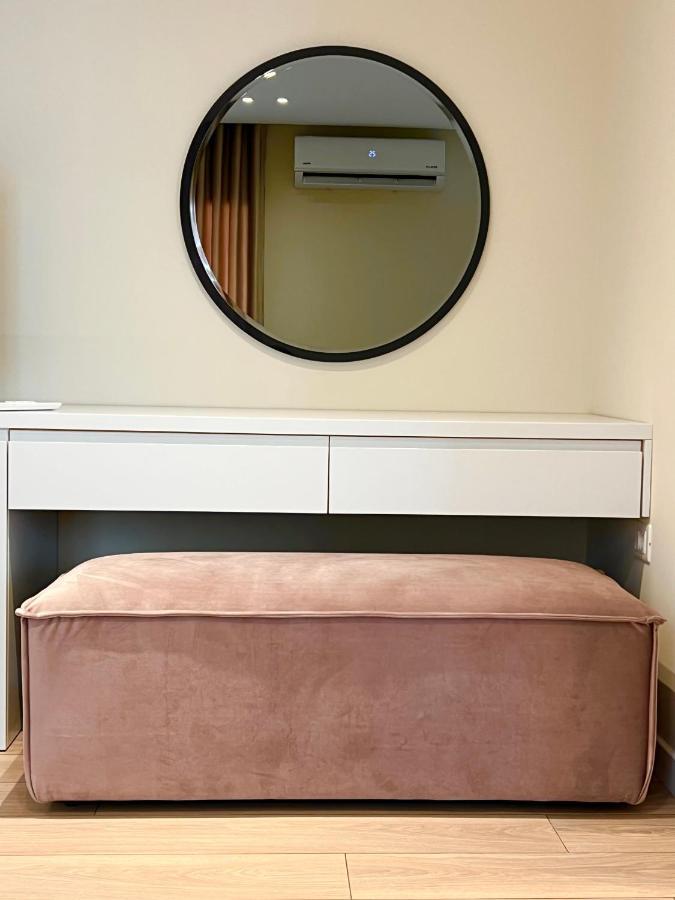 Tirana Center Hideaway Apartment Luaran gambar