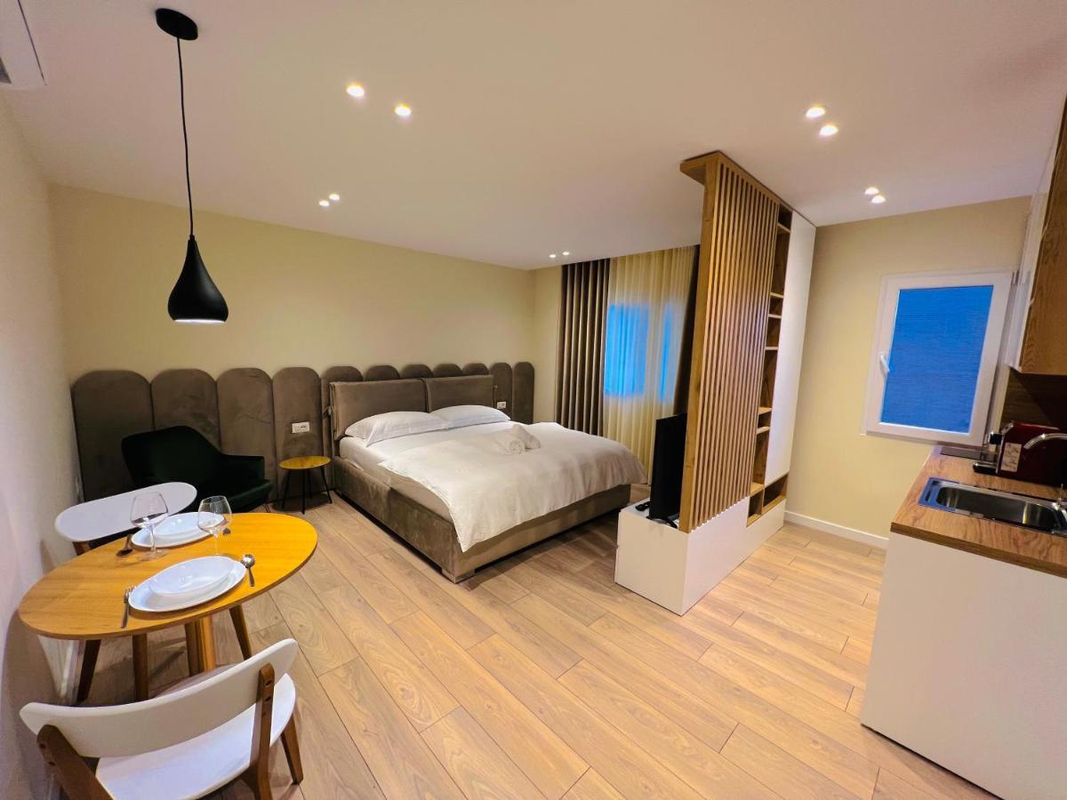 Tirana Center Hideaway Apartment Luaran gambar