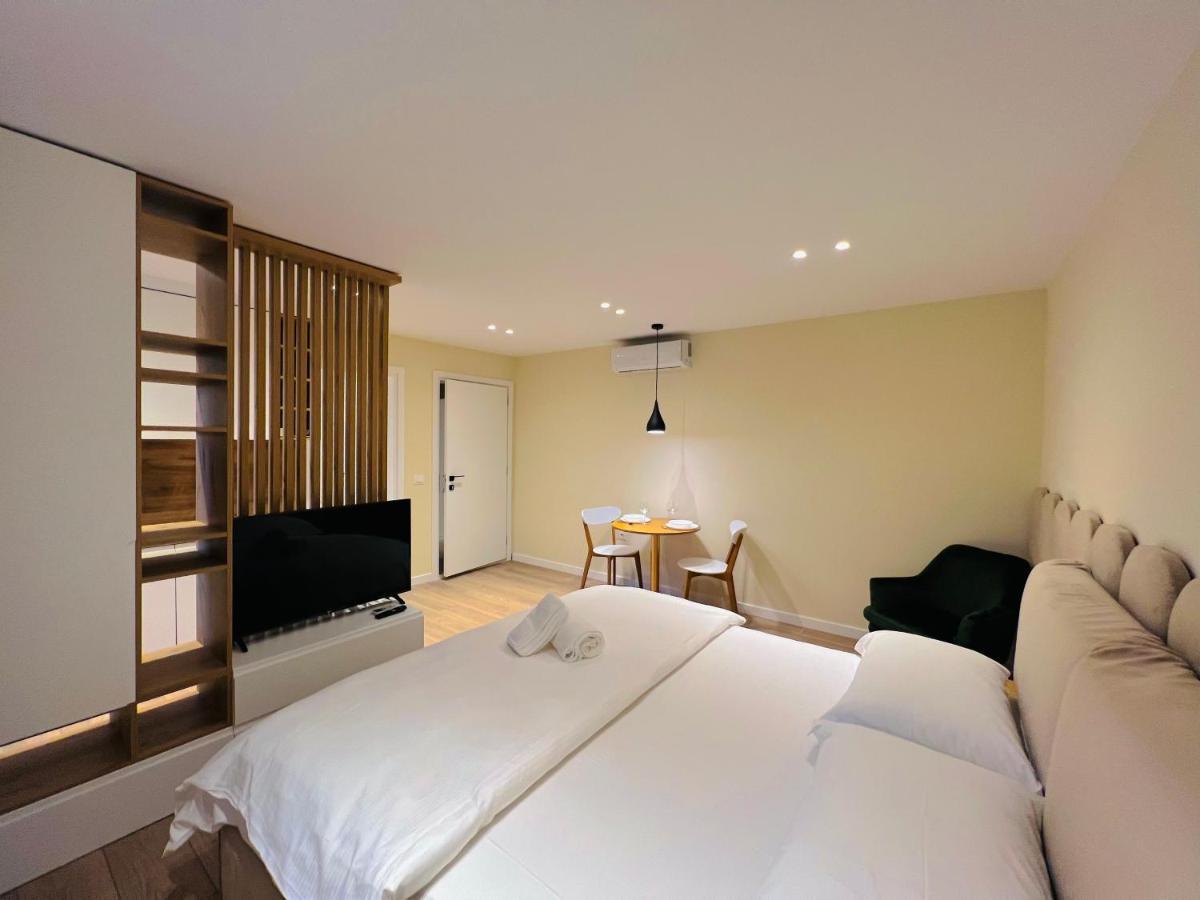 Tirana Center Hideaway Apartment Luaran gambar