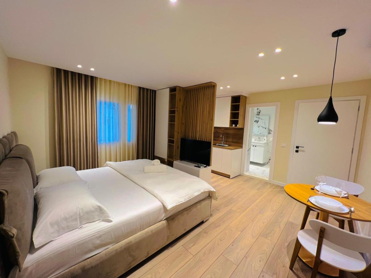 Tirana Center Hideaway Apartment Luaran gambar